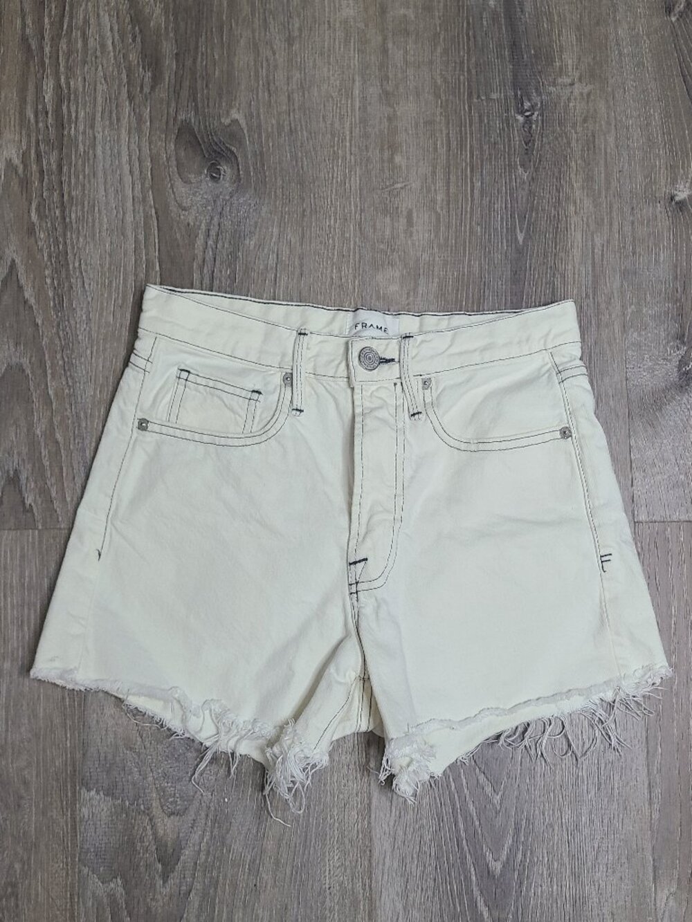 FRAME Le Brigitte Denim Cutoff Shorts Off White Chalked Raw Hem 24